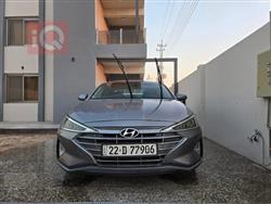 هیوندای ئەلەنترا